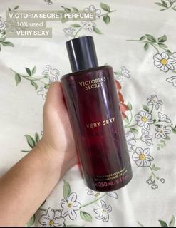 Victoria Secret (VERY SEXY)