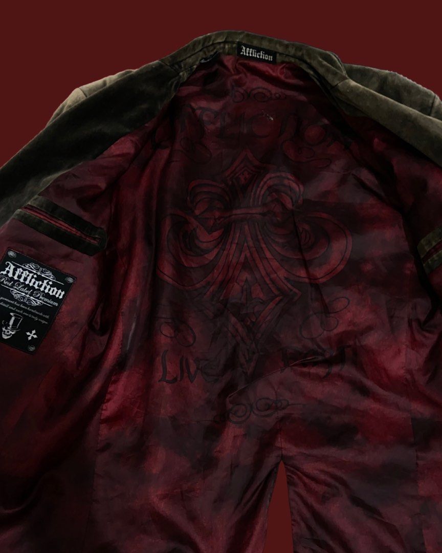 Vintage Affliction Velvet Blazer (Category: Coats, Jackets and Outerwear) located in Quezon City. Submitted by _______nameless (Listing ID 1360151841, Image 3). Description: This is a vintage Affliction Velvet Blazer — price still negotiable. .