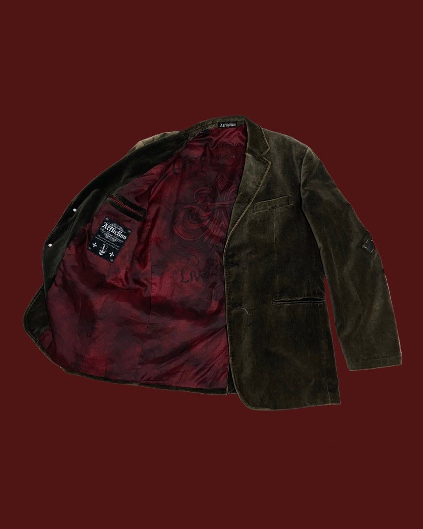 Vintage Affliction Velvet Blazer (Category: Coats, Jackets and Outerwear) located in Quezon City. Submitted by _______nameless (Listing ID 1360151841, Image 2). Description: This is a vintage Affliction Velvet Blazer — price still negotiable. .