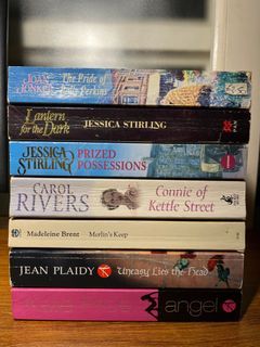 Vintage Pocketbooks Bundle