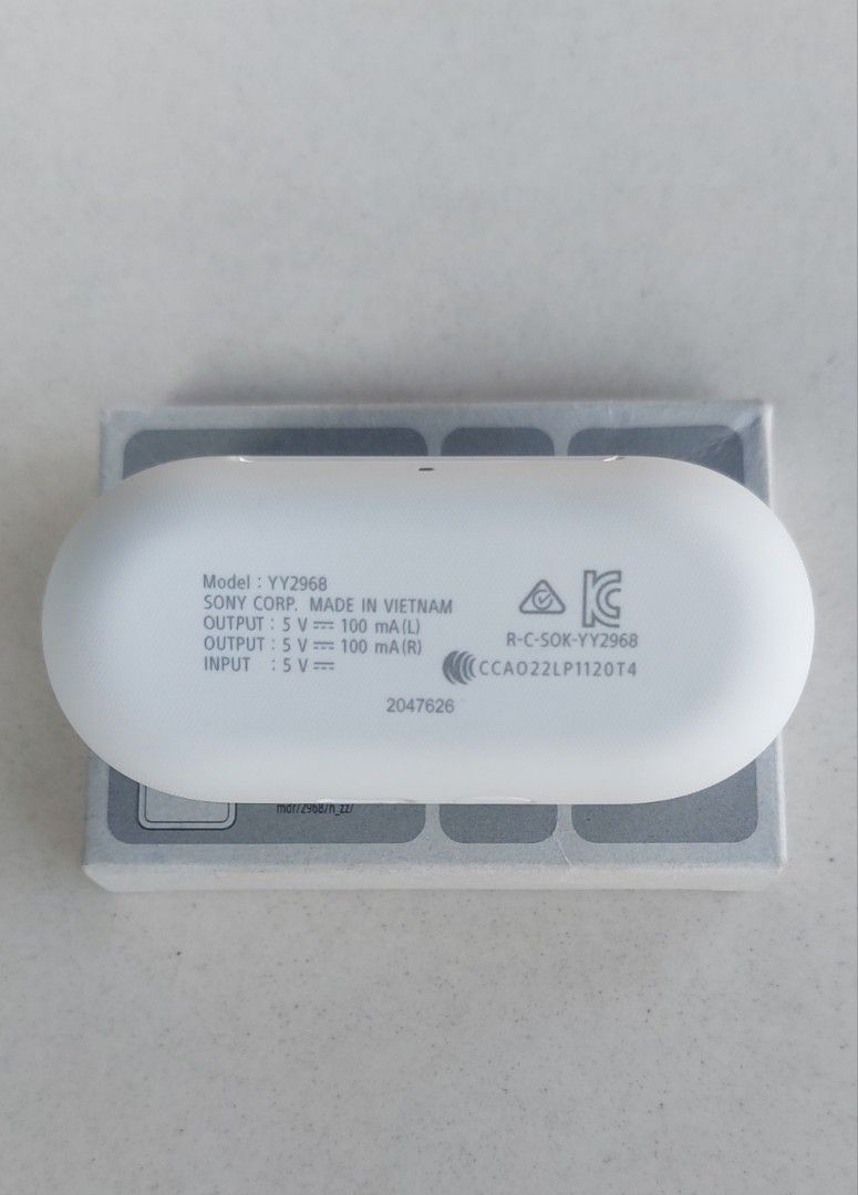 Wf-c700n (Category: Earphones) located in Cavite. Submitted by perekeseni (Listing ID 1360092252, Image 3). Description: pm for more details.