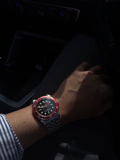 Black bay burgundy For Sale Watches Carousell Singapore