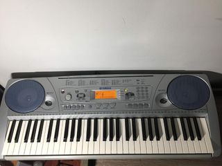 Yamaha PSR 275 Keyboard Piano Organ