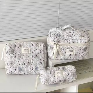 1 pc Cute Quilted Cotton Makeup Bag Women Zipper Cosmetic Organizer Cloth Handbag Box Shape Portable Toiletry Case for Girls