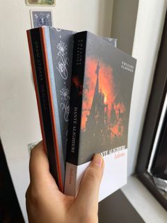2nd hand books: dark/horror classics bundle