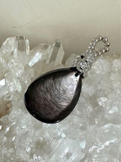 Golden Wealth Stone wobbles with cat's eye pendant, charm, function to enhance overall luck and intuition, has the effect of attracting wealth, neutralizing negative energies and ensuring safety,化解 negative energy, avoiding interference from evil spells, Golden Wealth Stone can attract wealth and eliminate disasters! 👍64209179644419110