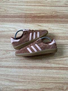 (Kategori: ) berada di . Dikirim oleh fhsneakers_id (ID iklan 1360379200, Gambar 1). Deskripsi: .