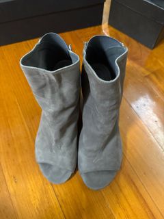 （分類：）位於 。 由 chuihasuen3236 提交（商品編號 1360385026，圖片 1）。簡介： 。