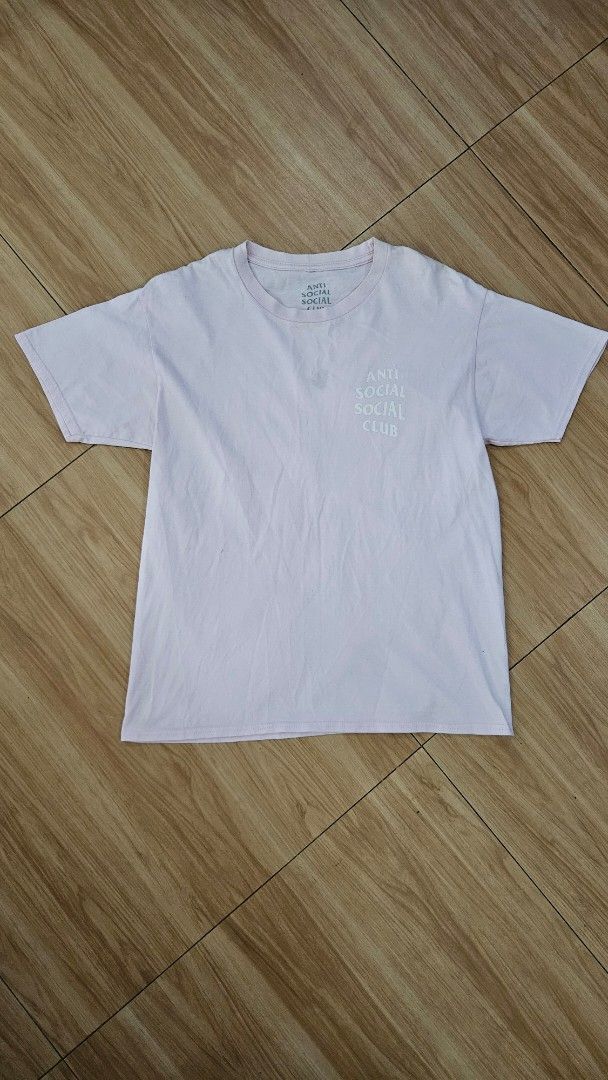 Assc anti social club tshirt (Category: Tshirts & Polo Shirts ) located in Alfonso. Submitted by jbcamet (Listing ID 1360311838, Image 3). Description: for sale assc tshirt size M 9/10 condition no issue.