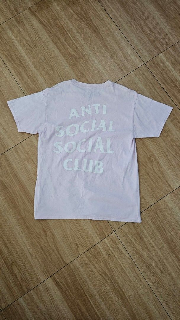 Assc anti social club tshirt (Category: Tshirts & Polo Shirts ) located in Alfonso. Submitted by jbcamet (Listing ID 1360311838, Image 1). Description: for sale assc tshirt size M 9/10 condition no issue.