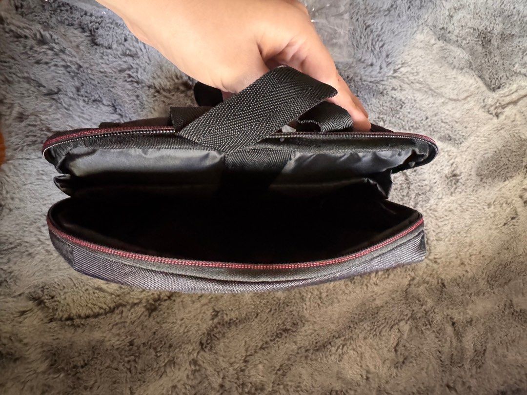 Asus Laptop Backpack (Category: Backpacks) located in Quezon City. Submitted by katharus (Listing ID 1360297155, Image 3). Description: Authentic Asus Laptop Backpack came with laptop we bought for work but never used.