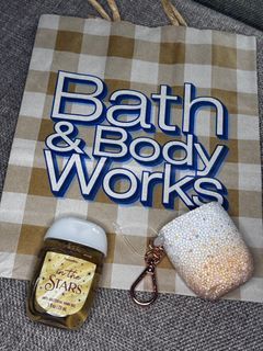 Bath & body works anti bacterial hand gel with glittered holder
