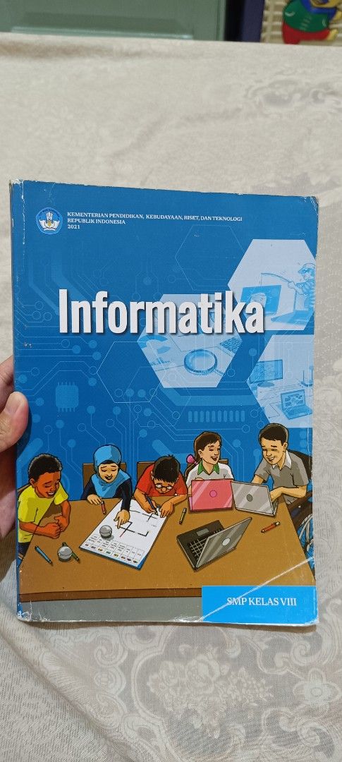 Buku mapel informatika kelas 8 SMP, Buku & Alat Tulis, Buku Pelajaran ...