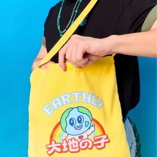 （分類：）位於 。 由 sellsome_buysome 提交（商品編號 1360366322，圖片 1）。簡介： 。