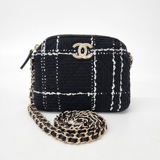 CHANEL VIP GIFT MINI CLUTCH BAG TWEED, Luxury, Bags Wallets on