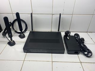 Cisco 800 Series C897VAG-LTE-LA-K9 Integrade Services Router