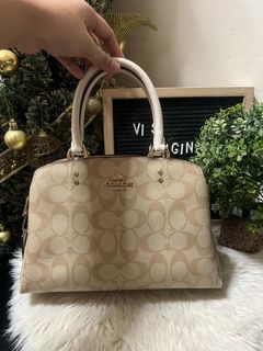 Coach mini lilie