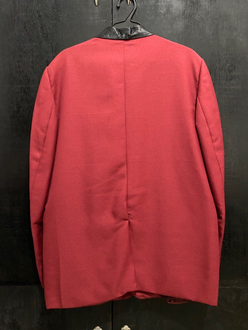 Custom Tailored Suit (Category: Sets & Coordinates) located in Antipolo. Submitted by eastgoons (Listing ID 1360352355, Image 3). Description: Custom Tailored COAT Sleeve Length - 25 Width - 22.5 Length - 30.5 PANTS Width - 40 Length - 41.5 No Issue Used Once ₱3999 nego Marikina Area .