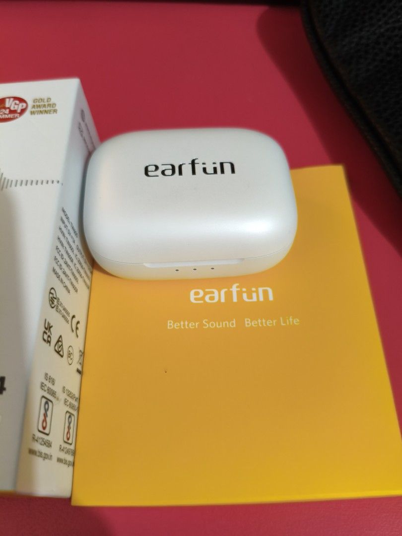 EarFun Air Pro 4 White (Category: Earphones) located in Manila. Submitted by markdaniel44027 (Listing ID 1355167061, Image 1). Description: Bought from Digital Walker SRP: 4,800 Qualcomm snapdragon sound Active Noise Cancelling (ANC) Hi-Res Audio, LDAC, aptX Lossless 52-hour battery life (with case) Clear calls with 6-mic Comes with charging case, USB-C cable, and extra ear tips Price: 3,100 RFS: Need funds Transaction: Pick up, Meet up or via la