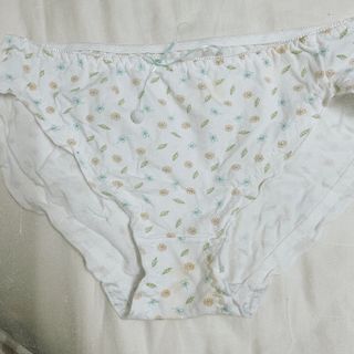(Category: ) located in . Submitted by avokato5463 (Listing ID 1360354410, Image 1). Description: .