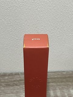 Sunnies Face Fluffmatte Weightless Modern Matte Lipstick (Plush)