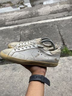 Golden goose super-star
