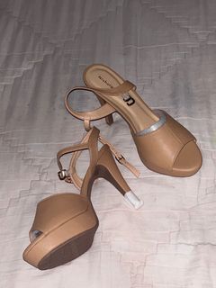 (Kategori: ) berada di . Dikirim oleh ratchuw (ID iklan 1360373161, Gambar 1). Deskripsi: .