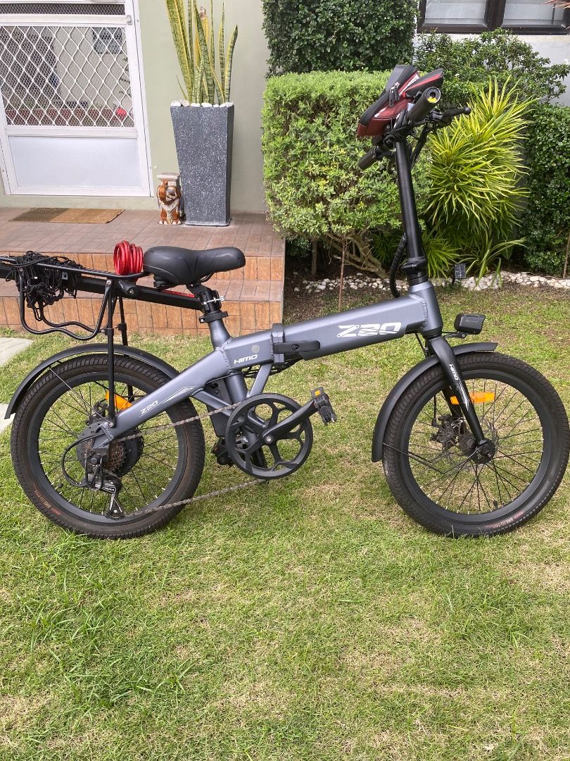 HIMO Z20 folding compact electric ebike (Category: Electronics & Lights) located in Paranaque City. Submitted by jorvilbac140555 (Listing ID 1360245543, Image 1). Description: Selling our HIMO Z20 folding compact electric ebike. Slightly Used Low mileage Includes Himo Helmet worth P3k You can view the unit anytime Check out the SRP in the web before haggling for the price RFS: Rarely Used Strictly face to face transaction only. Nagkalat ang scamm