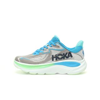 (Category: ) located in . Submitted by sneakers-shop (Listing ID 1360320825, Image 1). Description: .