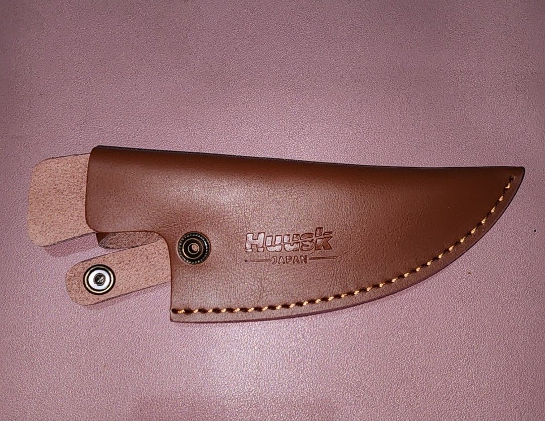 Huusk Japan Knife Leather Case (Category: Knives & Chopping Boards) located in Pasay City. Submitted by allena07 (Listing ID 1360252660, Image 2). Description: .