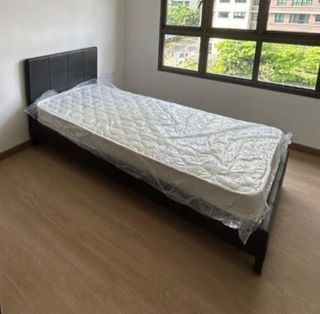 (Category: ) located in . Submitted by eeeeezzzzzzeeeeee (Listing ID 1360261130, Image 1). Description: .