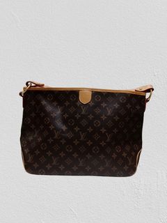 (Category: ) located in . Submitted by prelovediitem (Listing ID 1360296346, Image 1). Description: .
