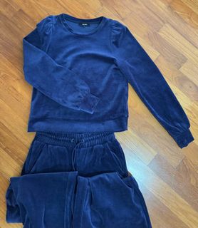 (Category: ) located in . Submitted by carolineu (Listing ID 1360300438, Image 1). Description: .