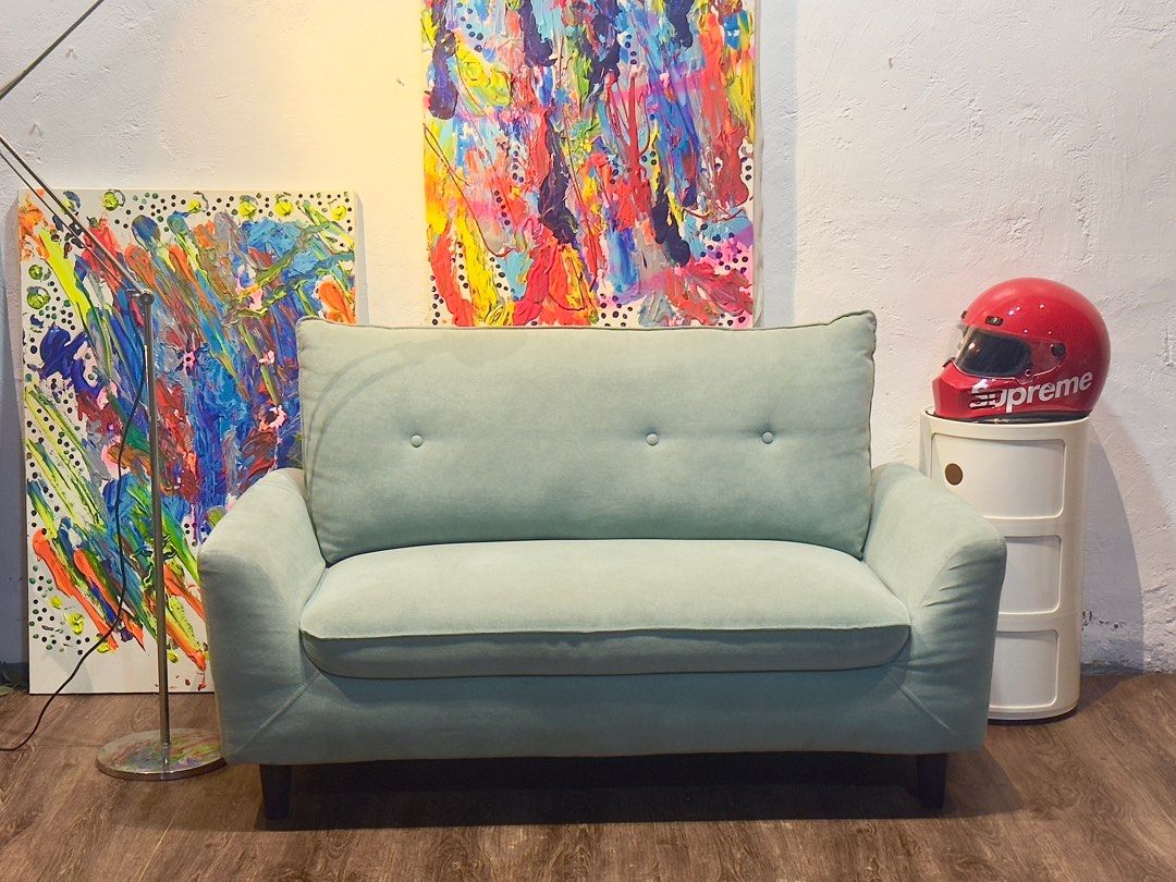 Modern Love SeatS Sofa (Category: Sofas) located in Bulacan. Submitted by rock_off.thriftshop.ph (Listing ID 1360278565, Image 1). Description: .