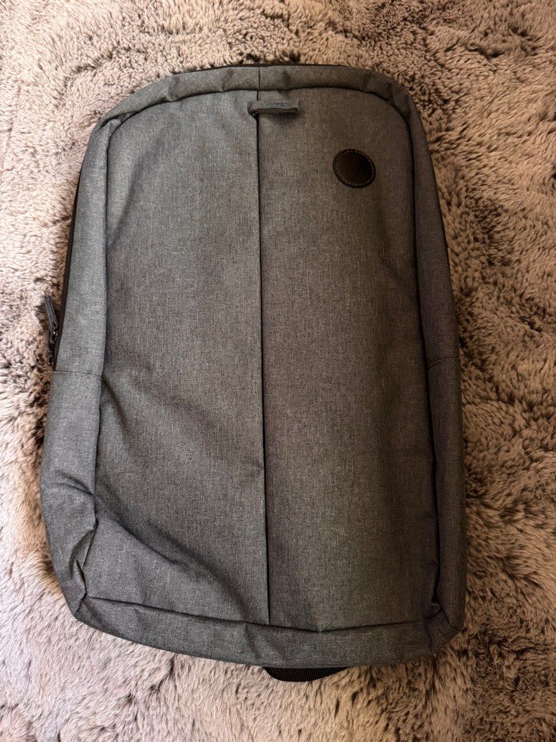 Original HP Laptop Bag (Category: Backpacks) located in Quezon City. Submitted by katharus (Listing ID 1360296080, Image 1). Description: Authentic HP came with Laptops we bought for work but never used .
