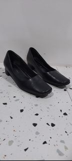 Original Remeo Valentino Women's Formal Heels