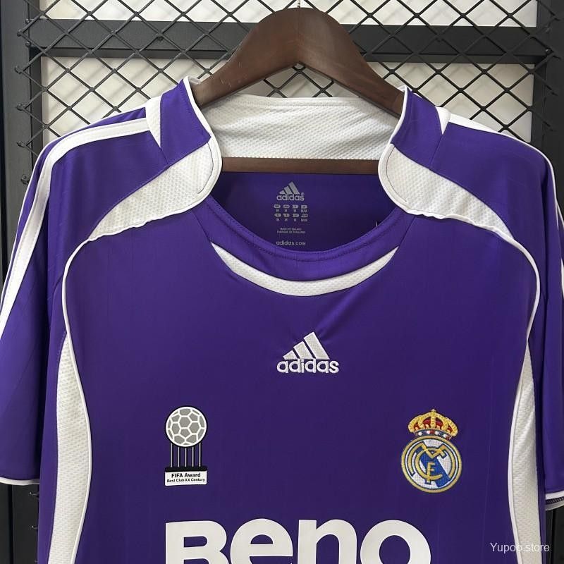 Real Madrid Retro Away Jersey Shirt 2006/07 (Category: Racket & Ball Sports) located in Singapore. Submitted by strangertides (Listing ID 1360261822, Image 2). Description: Please check out my other account for more jerseys and caps: Check out Kap_tain listings on #Carousell: https://carousell.app.link/fqHcEWAXmJb This is a listing for pre-order of item. No ready stock. Jersey type: ✔️ Fans version Shipping Details: ✔️ Order and delivery is about