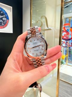 （分類：）位於 。 由 ls_timepiece 提交（商品編號 1360313440，圖片 1）。簡介： 。