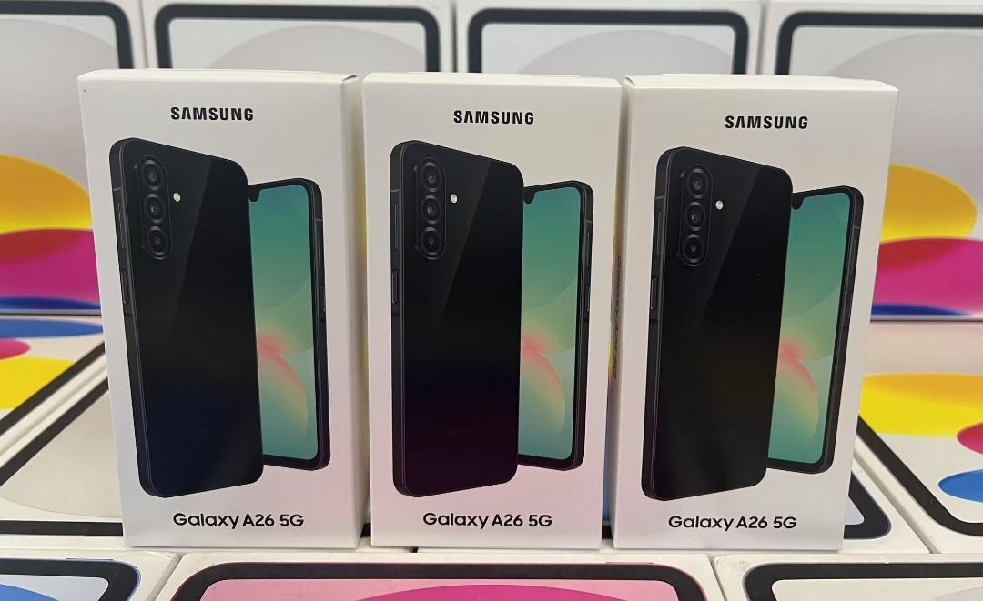 ⚡全新原封⚡三星Samsung Galaxy A26 5G A266BDS 國際版 6+128/8+256GB Black/Peach Pink/White 黑/桃紅/白📱 （分類：Samsung 三星）位於 Hong Kong。 由 newlifestore 提交（商品編號 1360253286，圖片 3）。簡介： ⚡全新原封⚡三星Samsung Galaxy A26 5G A266BDS 國際版 (雙實體卡+支持eSIM) 🖥️ 6.7吋 Super AMOLED 螢幕 - 120Hz 高刷新率，極窄邊框設計，沉浸式視覺體驗210 📸 5000萬像素三鏡頭 - OIS 光學防手震主鏡 + 800萬超廣角 + 200萬微距，支援4K錄影18 ⚡ 5000mAh 大電量 - 25W快充，續航達17小時影片播放16 🛡️ IP67 防水防塵 - 1公尺水深30分鐘防護，戶外使用更安心27 🔒 6年系統更新 - 提供6代Android升級 + 6年安全更新，長期使用無憂 ✅ 100