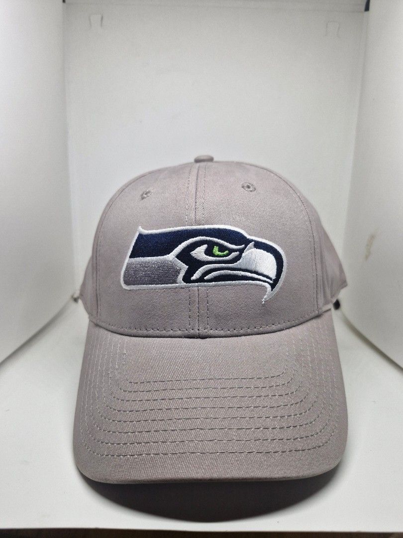 Settle Seahawk NFL Cap for gift (Category: Caps & Hats) located in Makati City. Submitted by CAPSnHATS (Listing ID 1360228771, Image 1). Description: fresh from balikbayan box what you see is what you get actual picture posted embroidered logo sf 90pesos MM.