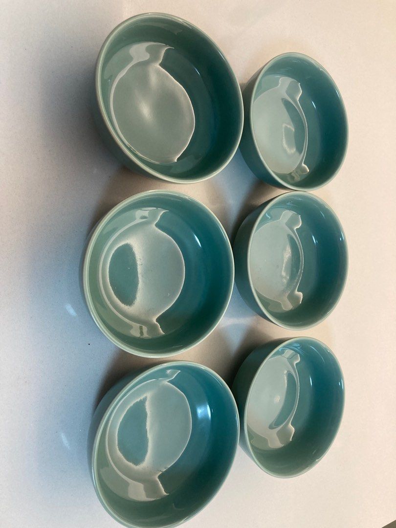 Small bowls (Category: Dinnerware & Cutlery) located in Paranaque City. Submitted by anoona (Listing ID 1360309493, Image 2). Description: Take all 6 pcs bowl.