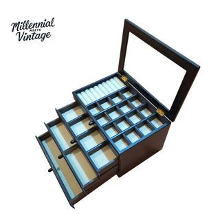 Solid wood jewelry box