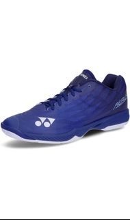 (Category: ) located in . Submitted by athletestoresg (Listing ID 1360256695, Image 1). Description: .
