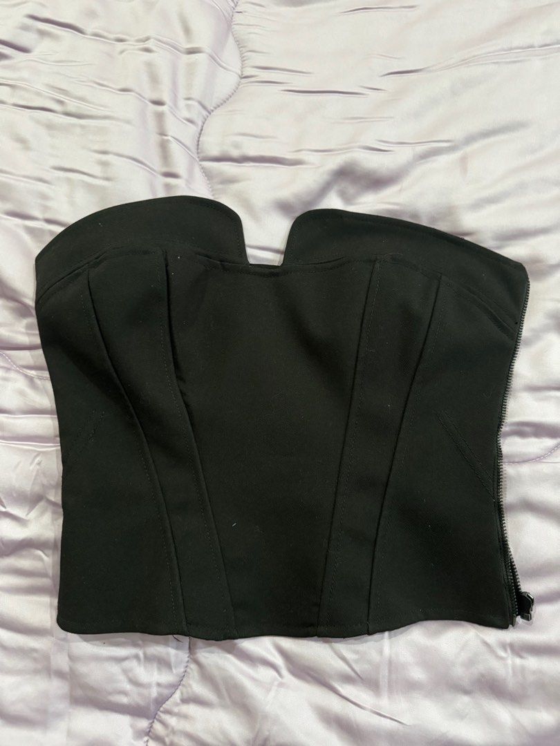 Zara tube corset top (Category: Others Tops) located in Batangas. Submitted by preloveditems1516 (Listing ID 1360307755, Image 2). Description: Used once.