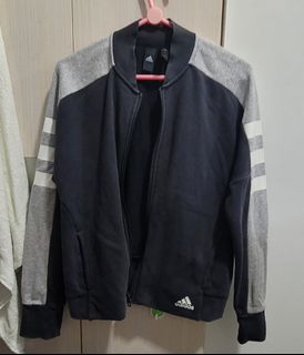 （分類：）位於 。 由 roliu21 提交（商品編號 1360519243，圖片 1）。簡介： 。
