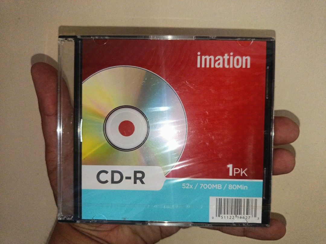 Blank CD-R (Category: CDs & DVDs) located in Dasmarinas. Submitted by bernardjaudian98 (Listing ID 1360490508, Image 1). Description: 52x/700mb/80min For Payment: GCash or BDO Payment.
