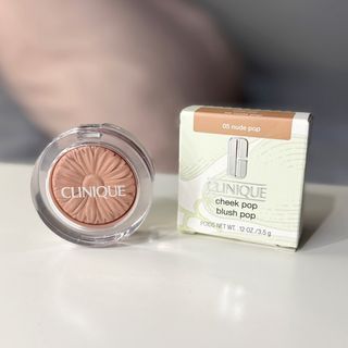 Clinique Cheek Pop Blush Pop in Nude Pop