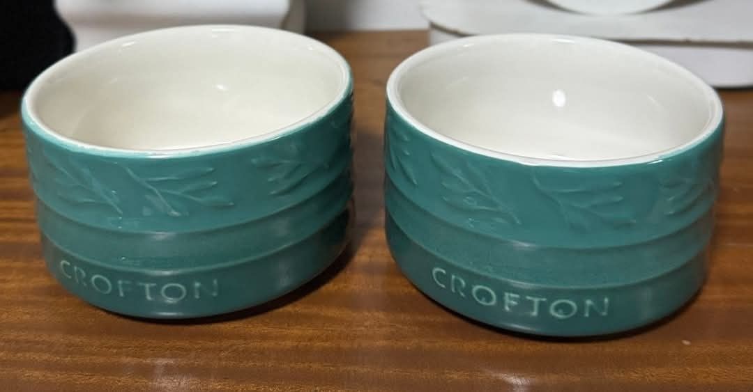 Crofton Mini Ramekins - 2pcs/box dishwasher safe oven safe microwave safe (Category: Bakeware) located in Manila. Submitted by ormelynmal86309 (Listing ID 1360401394, Image 3). Description: Crofton Mini Ramekins - 2pcs/box dishwasher safe oven safe microwave safe ***new, damaged box ₱300/ box.