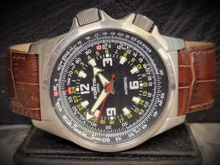 （分類：）位於 。 由 2handwatch 提交（商品編號 1360472494，圖片 1）。簡介： 。