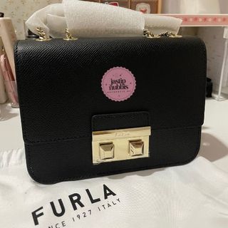 (Kategori: ) berada di . Dikirim oleh eviiee (ID iklan 1360465521, Gambar 1). Deskripsi: .